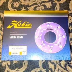 Inflatable pool ring